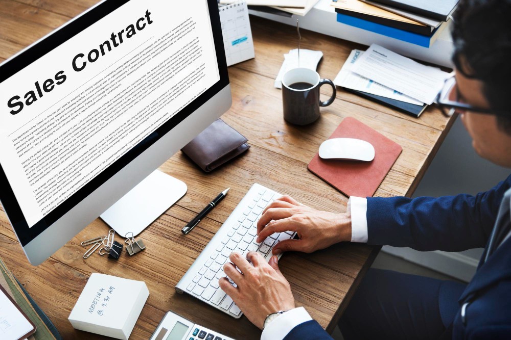 How a Commercial Contracts Law Firm Supports Business Growth and Stability?