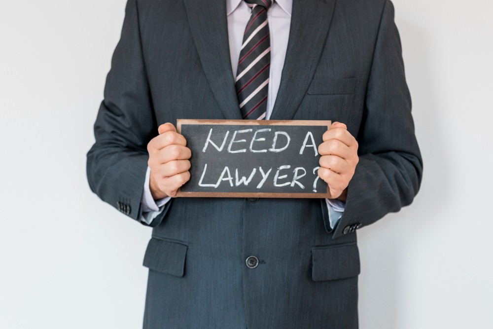 Finding a Reliable Business Contract Attorney Near You for Legal Support